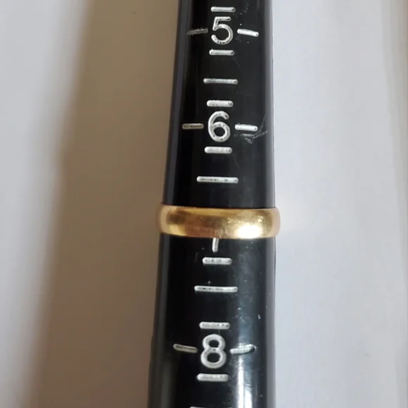 14K Gold Wedding Band Ring 4mm Width Size 7 - Picture 3 of 3